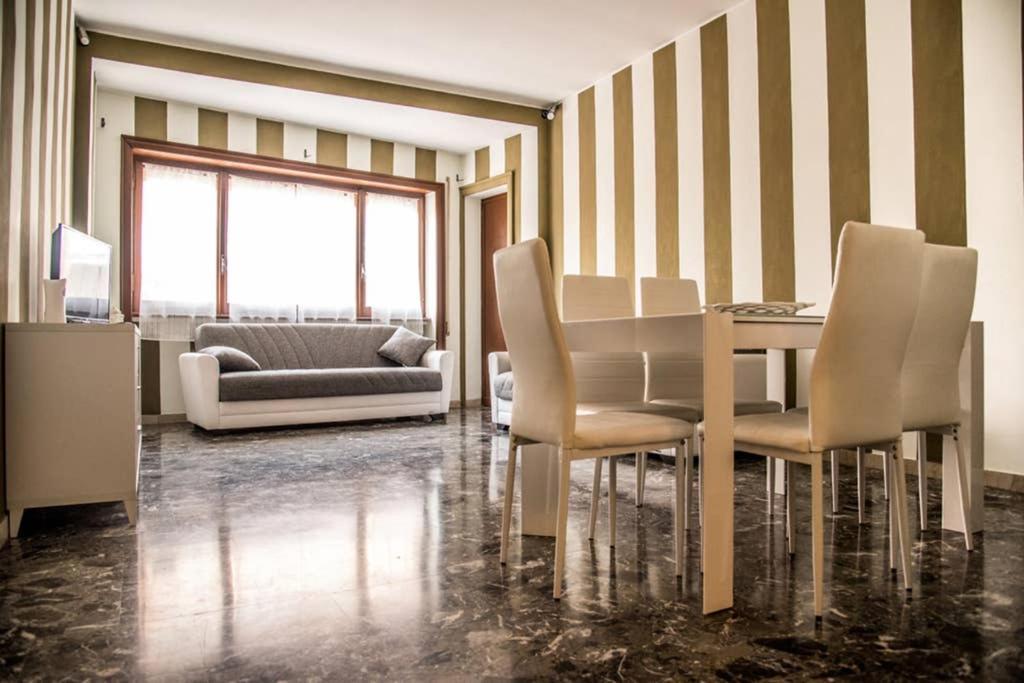 Near Museum Apartment Rome Bagian luar foto